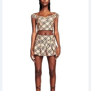 Plaid mini skirt